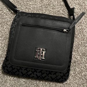 Tommy Hilfiger Shoulder Bag